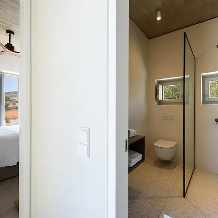 Iparenia * Chrisi Akti (Paros)