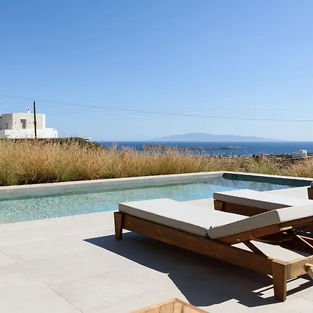 Iparenia Villa *