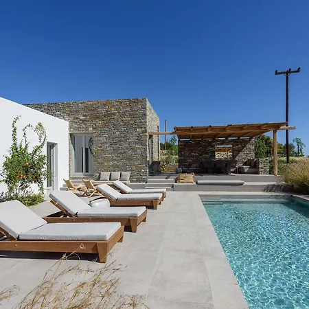 Iparenia Villa